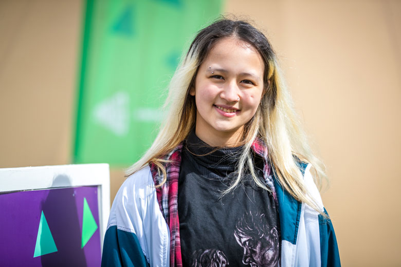 Ask Anna Ng, winner of the Bobi Jones Medal at the 2022 Denbighshire Urdd Eisteddfod 