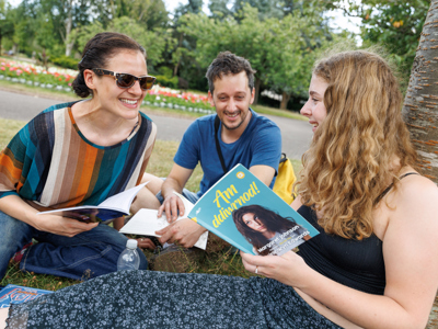 Success of 'Amdani' books for Welsh learners - over 84,000 copies sold